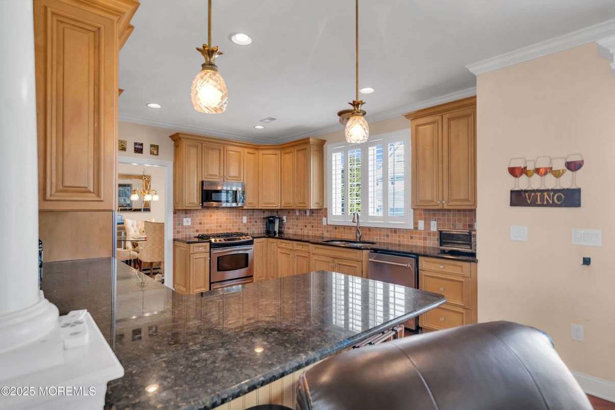 Interior, Kitchen, Pendant Lights, Recessed Lighting, Stainless Steel Appliances