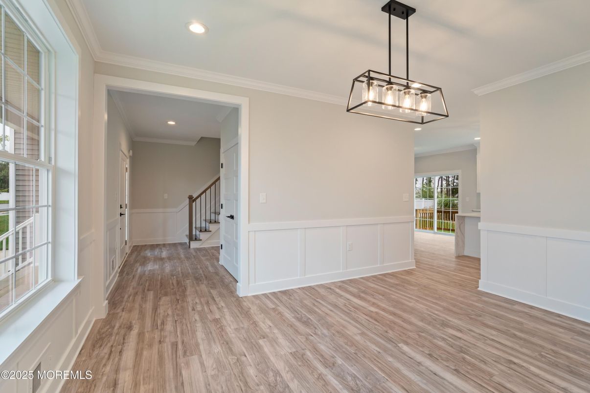 Empty room, Interior, Pendant Lights, Recessed Lighting, Wood Texture Flooring