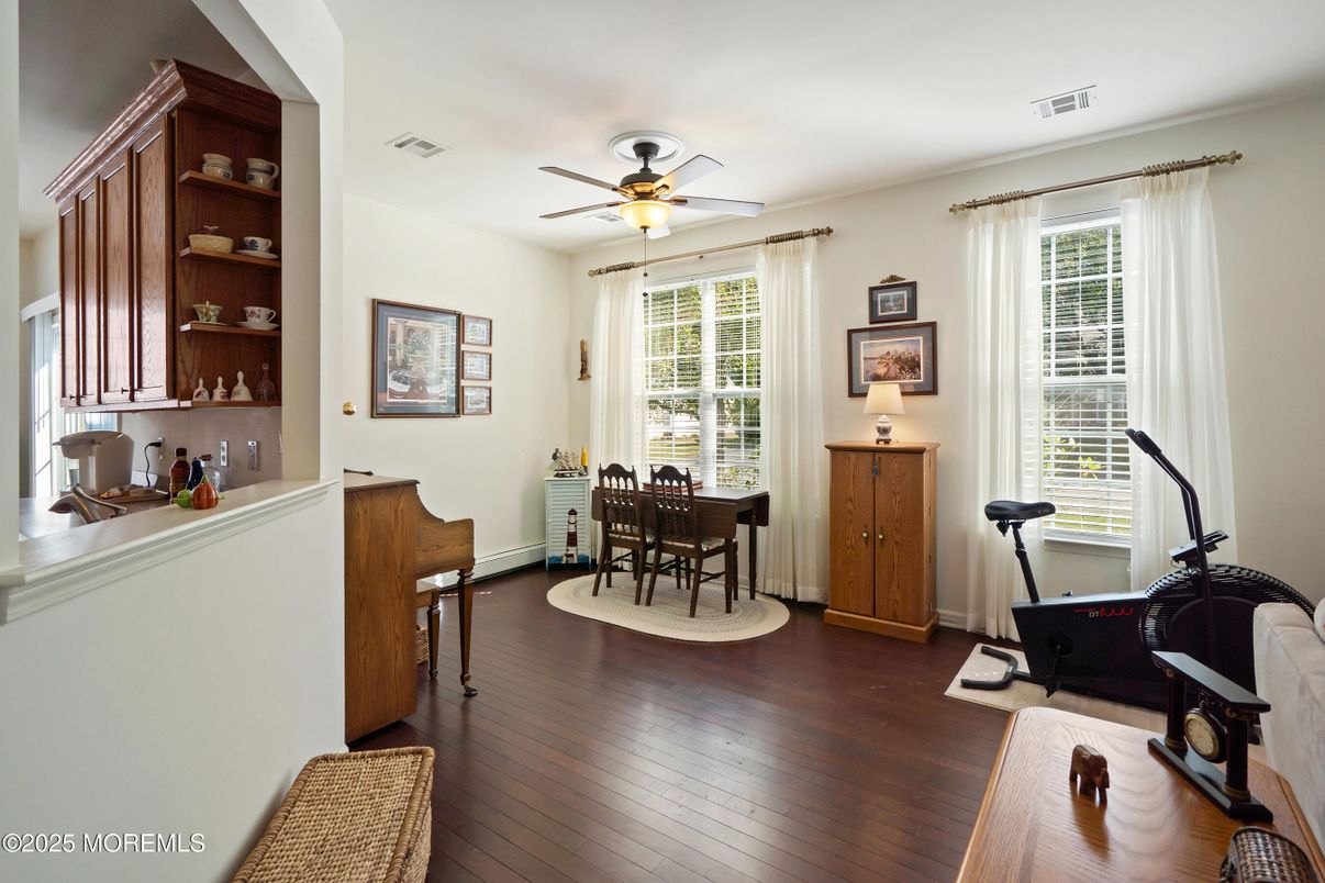 Dining room, Fitness Equipment, Interior, Wood Texture Flooring