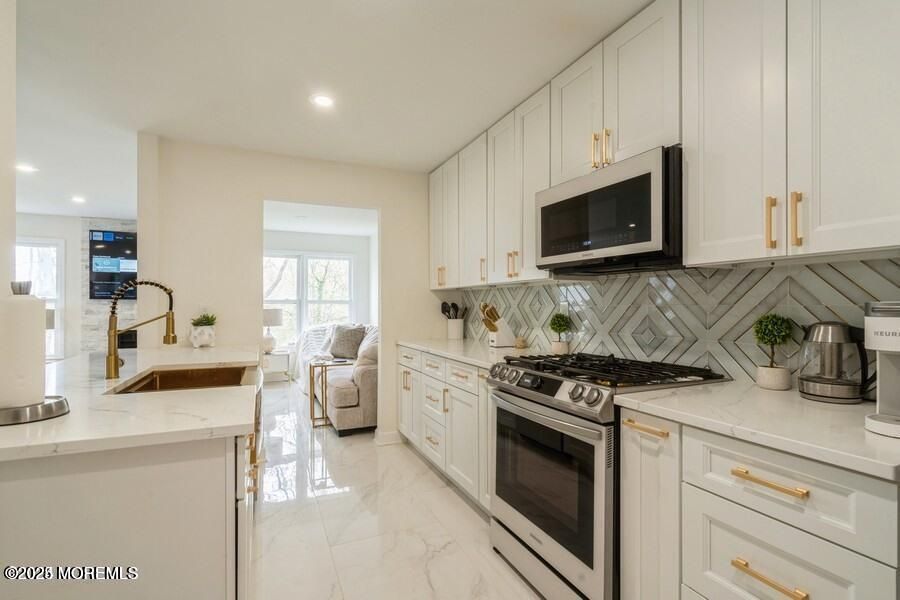Interior, Kitchen, Marble, Recessed Lighting, Stainless Steel Appliances