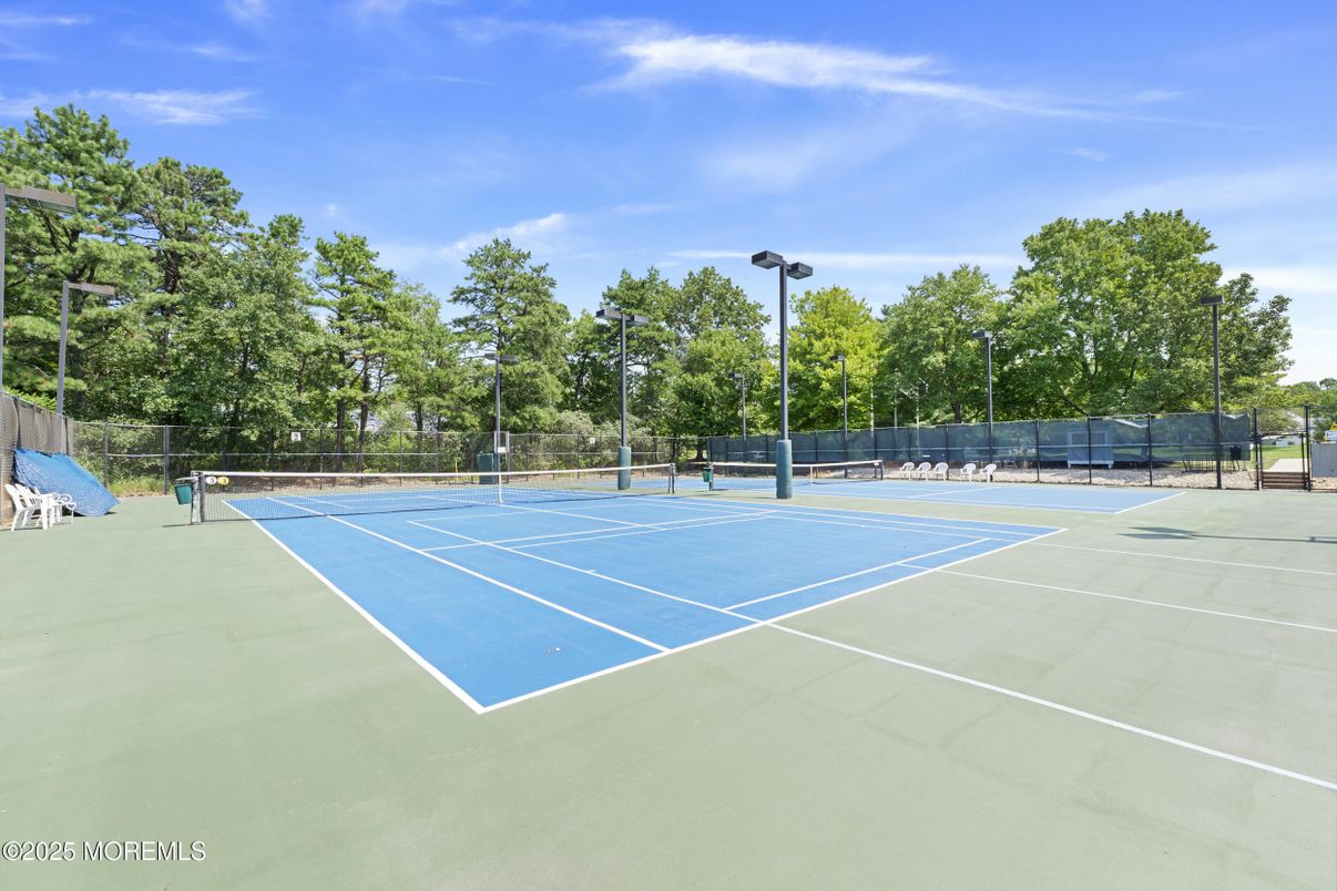 Exterior, Tennis Courts