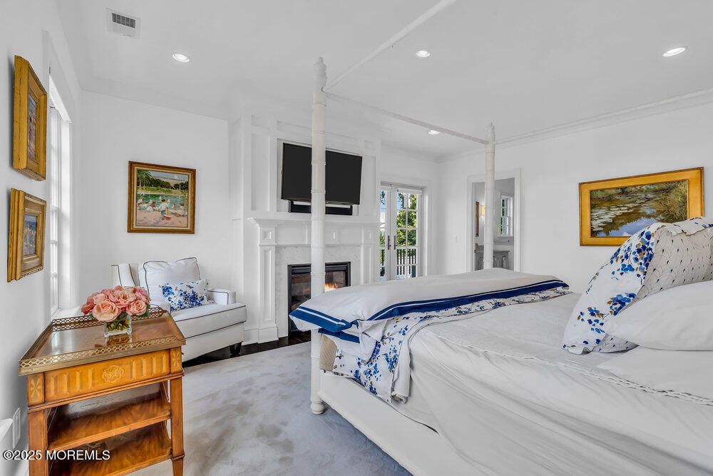 Bedroom, Fireplace, Interior, Recessed Lighting