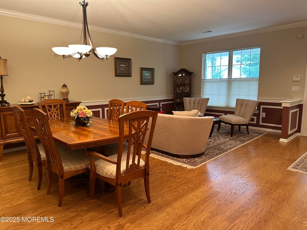 Chandelier, Dining room, Interior, Living room, Wood Texture Flooring