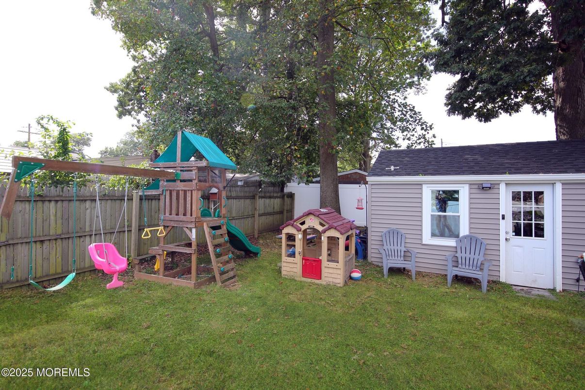 Backyard, Exterior, Playground