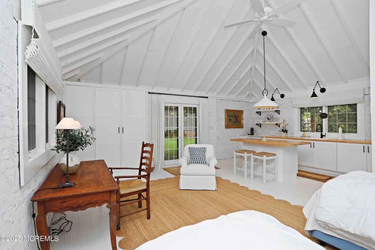 Dining room, Interior, Pendant Lights