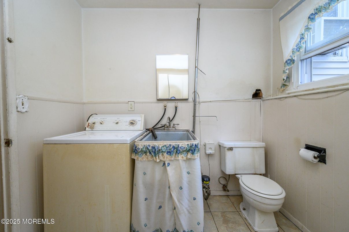 Bathroom, Interior, Washer