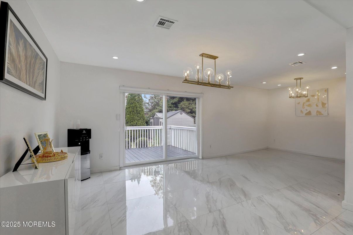 Empty room, Interior, Marble, Pendant Lights, Recessed Lighting