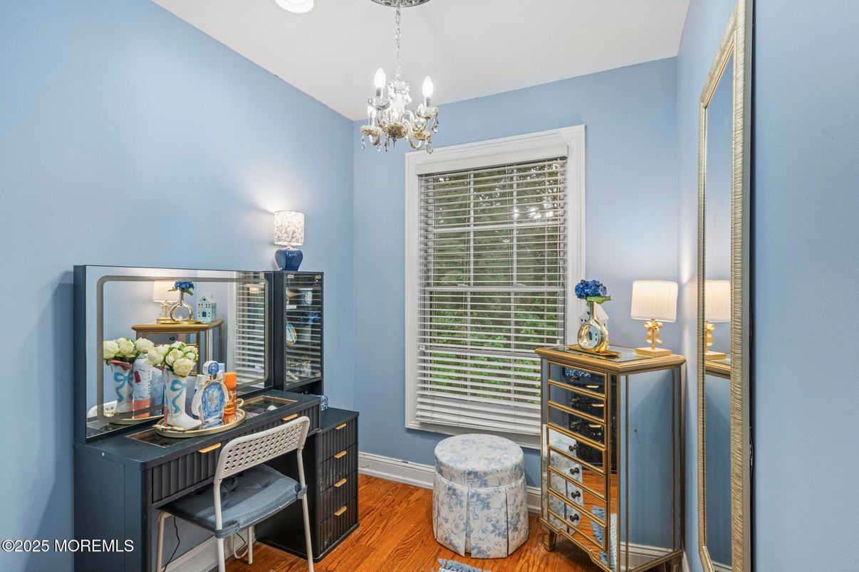 Chandelier, Home Office, Interior, Recessed Lighting, Wood Texture Flooring