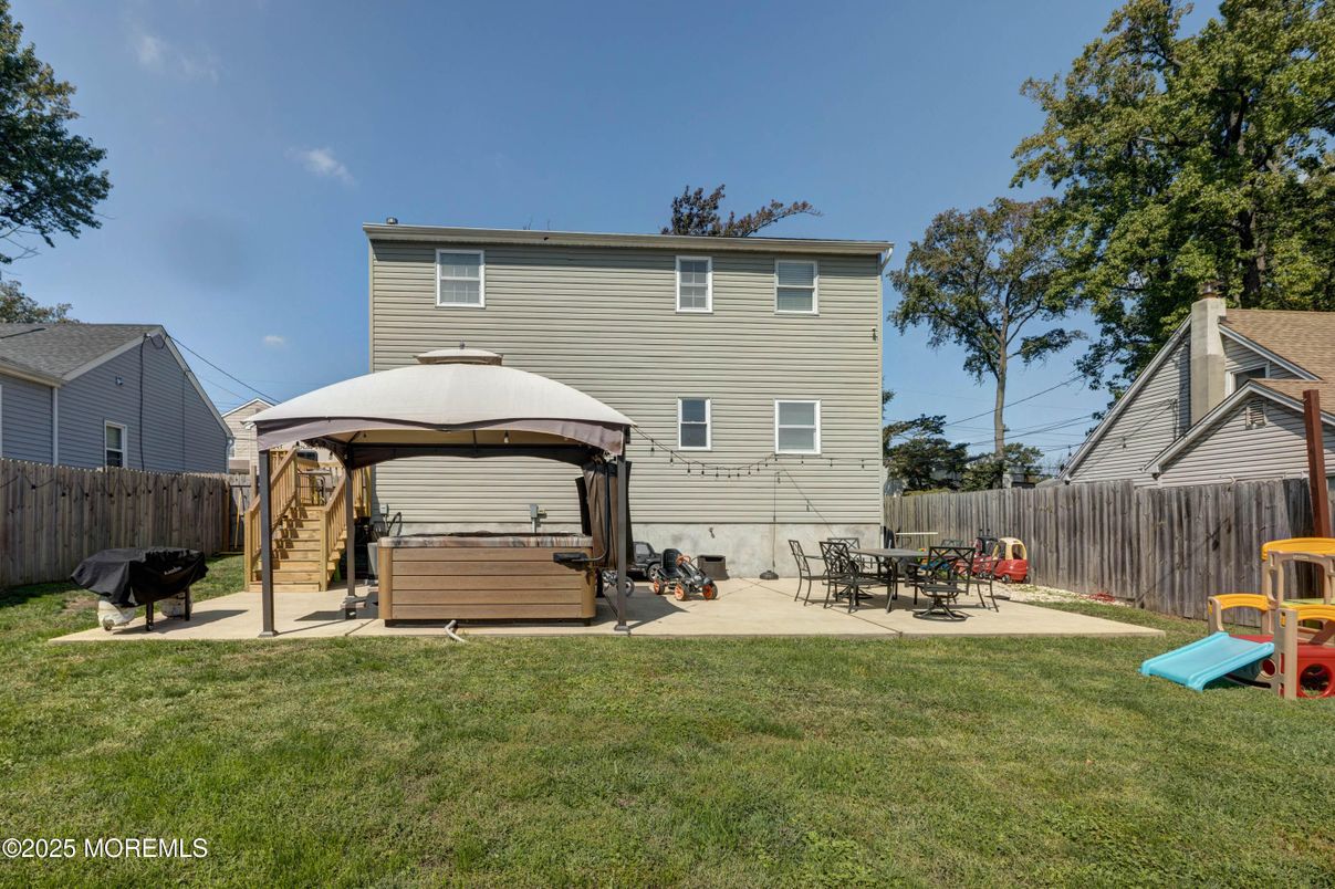Backyard, Exterior, Hot Tub, Playground