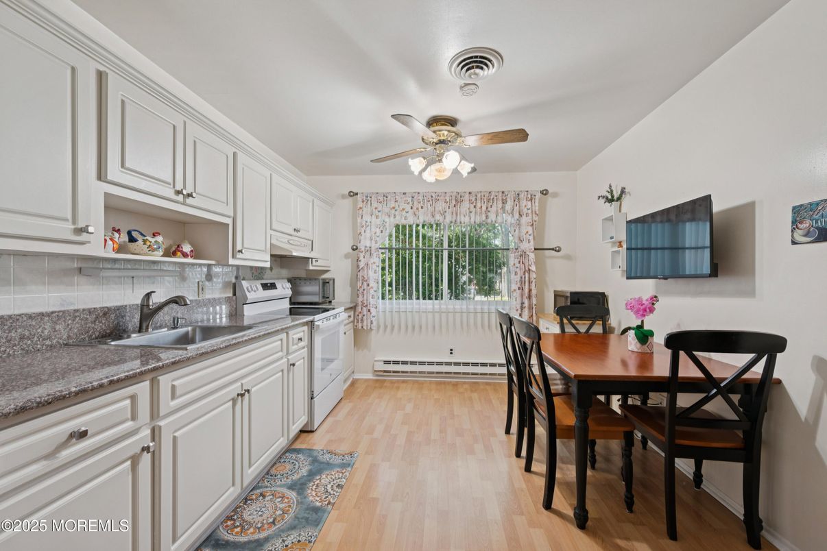 Dining room, Interior, Kitchen, Wood Texture Flooring