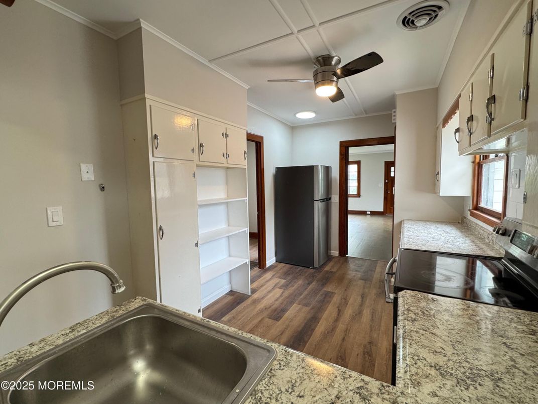 Interior, Kitchen, Recessed Lighting, Wood Texture Flooring