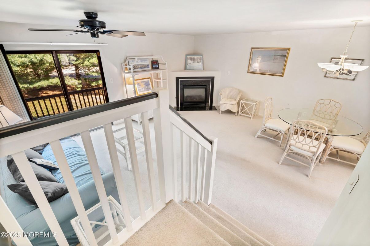 Dining room, Fireplace, Interior