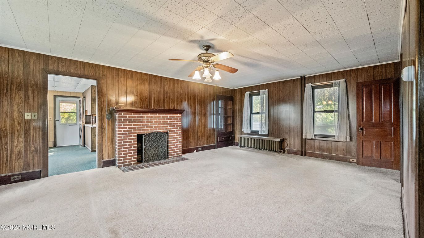 Empty room, Fireplace, Interior, Wooden Walls