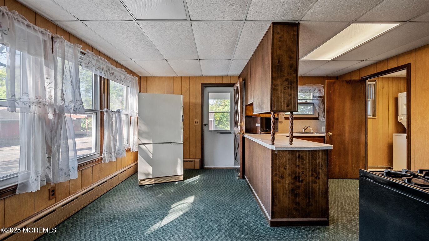 Interior, Kitchen, Wooden Walls