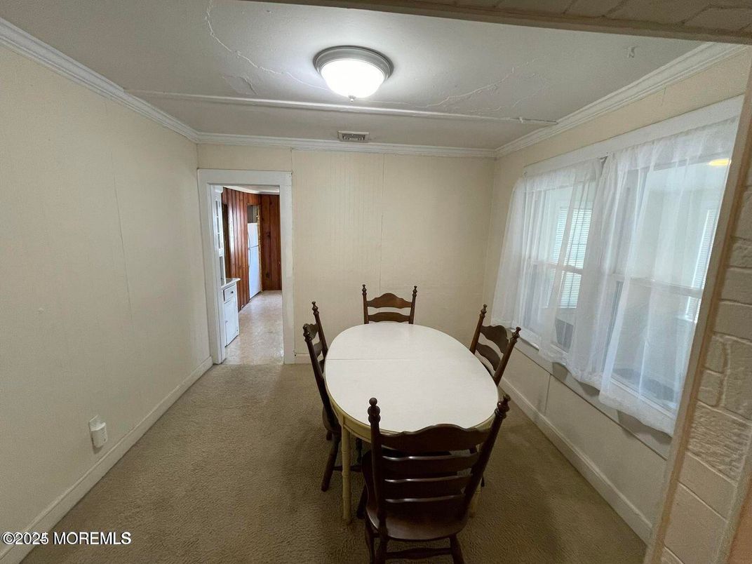 Dining room, Interior