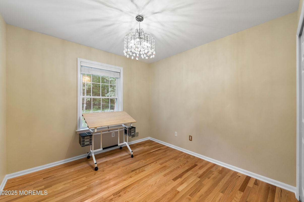 Chandelier, Interior, Wood Texture Flooring