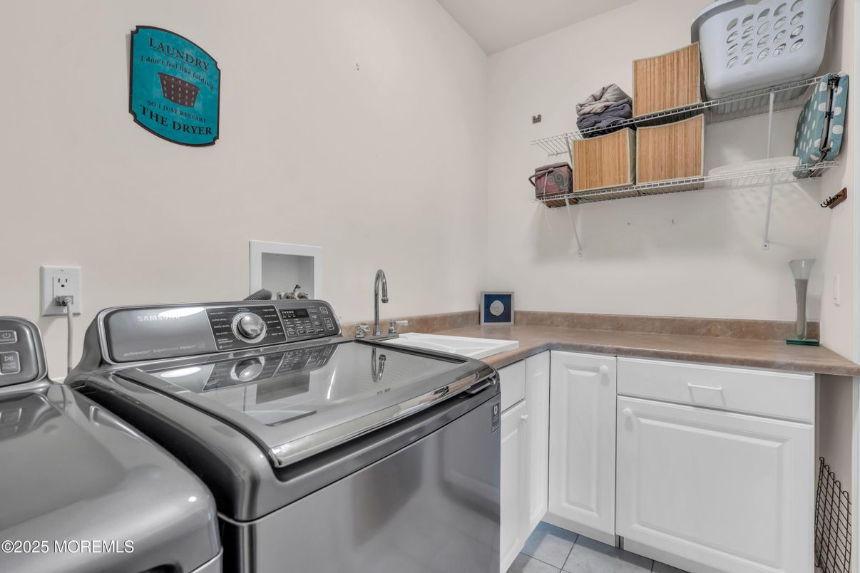 Interior, Washer