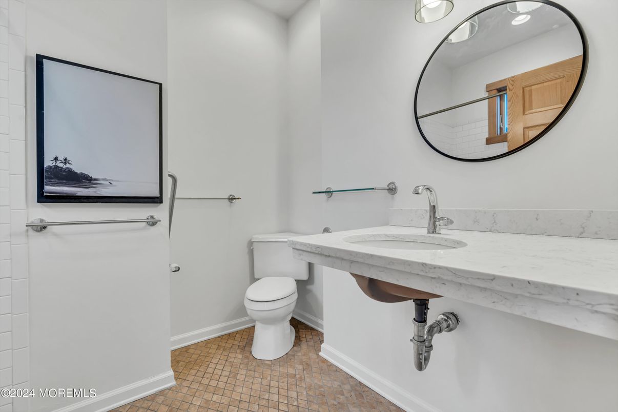 Bathroom, Interior