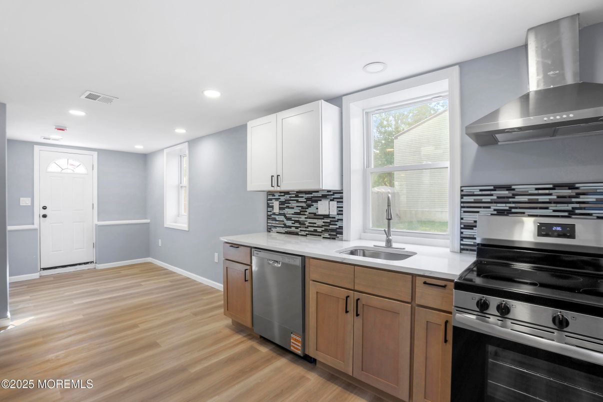 Interior, Kitchen, Recessed Lighting, Stainless Steel Appliances, Wood Texture Flooring