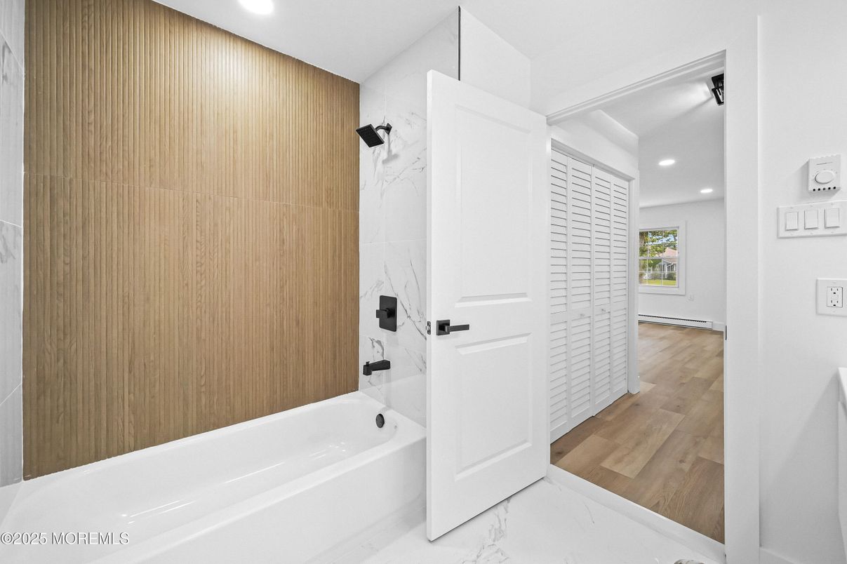 Bathroom, Interior, Marble Walls, Recessed Lighting, Wood Texture Flooring