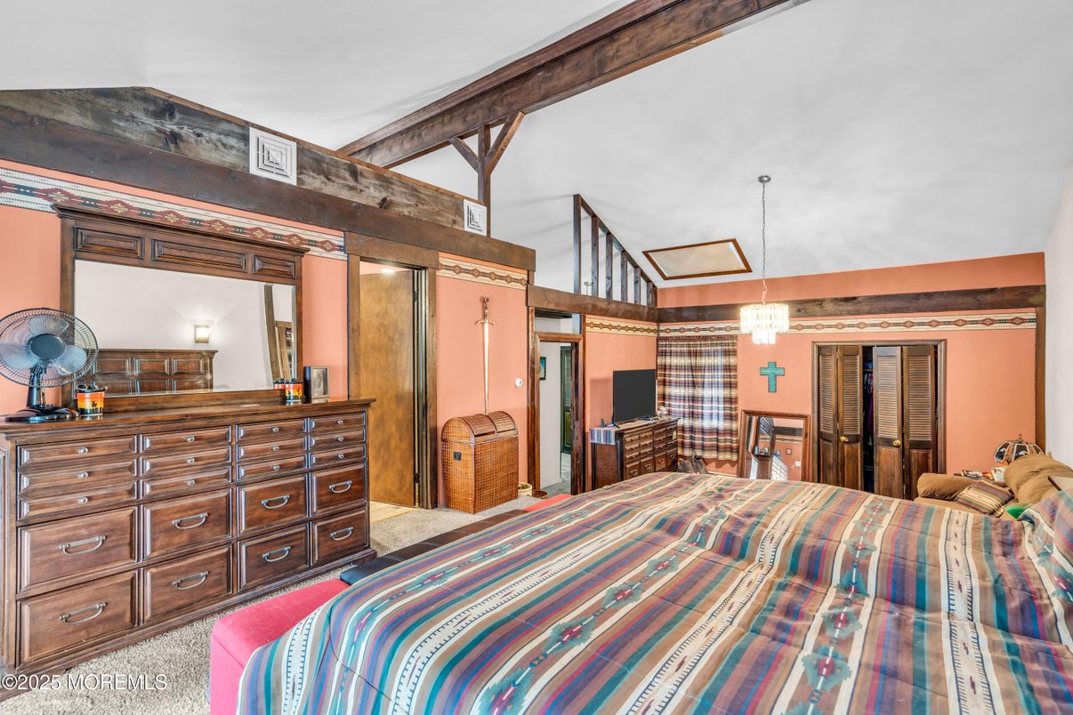 Bedroom, Interior, Pendant Lights