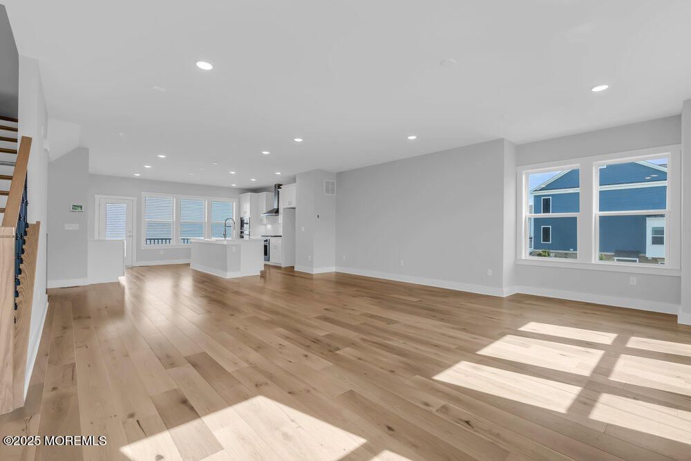 Empty room, Interior, Kitchen, Recessed Lighting, Wood Texture Flooring
