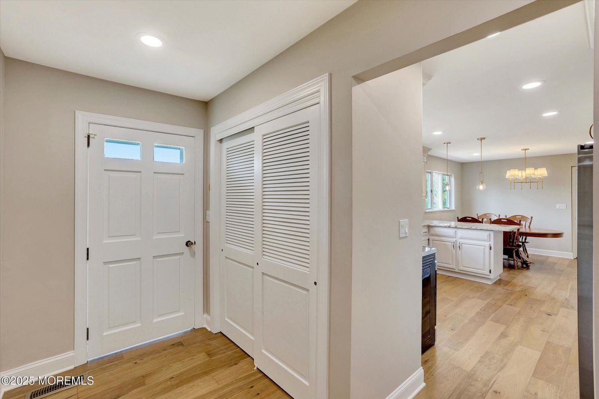 Chandelier, Dining room, Interior, Pendant Lights, Recessed Lighting, Wood Texture Flooring