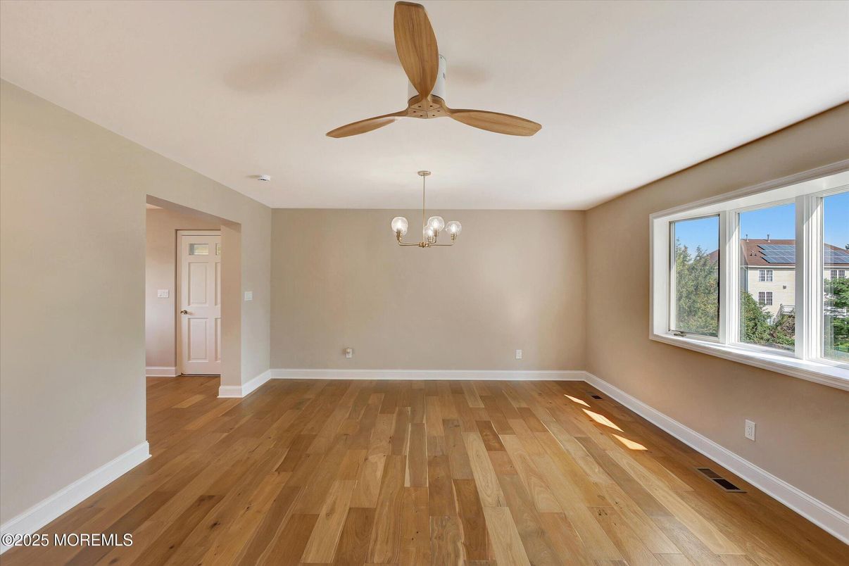 Chandelier, Empty room, Interior, Wood Texture Flooring