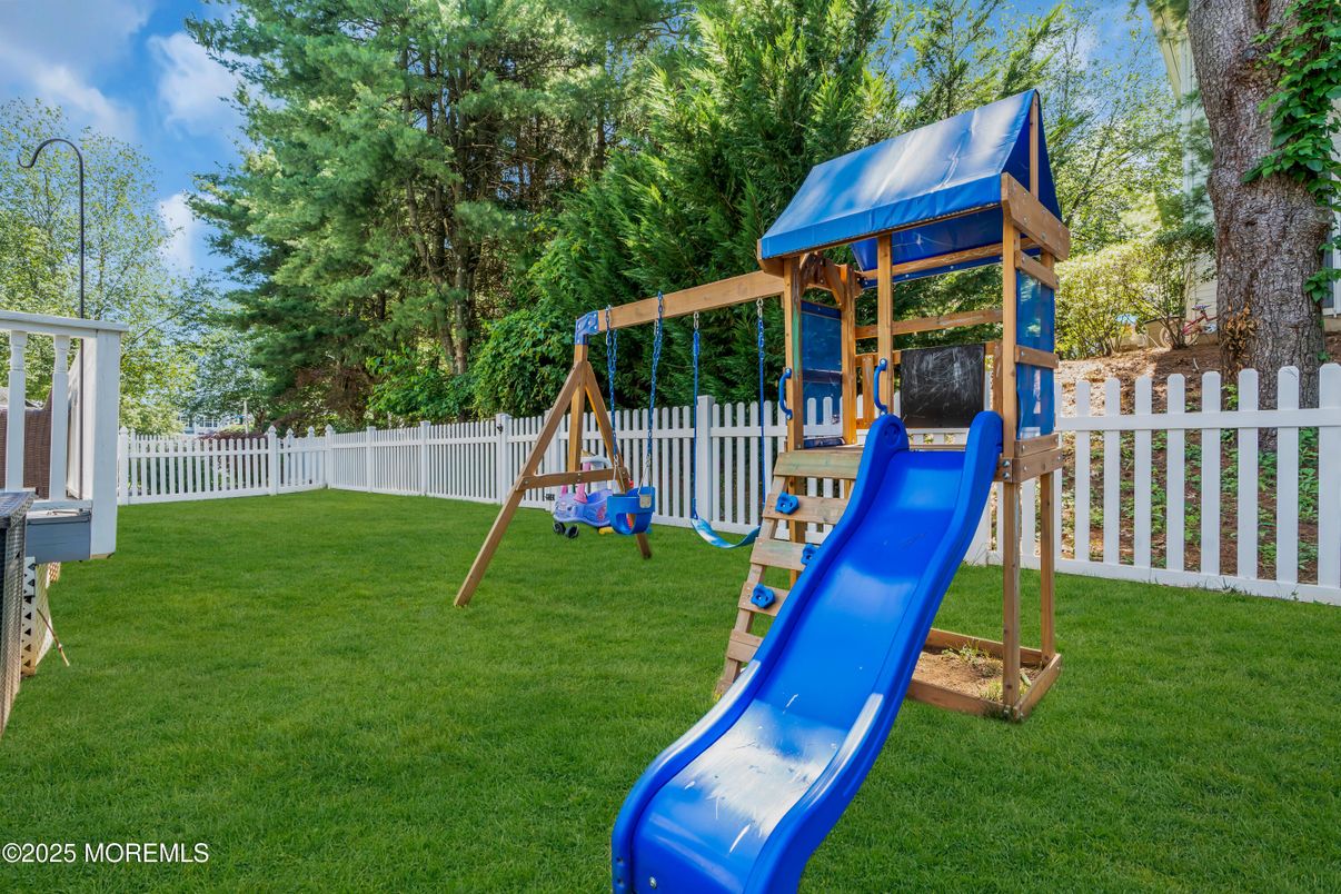 Backyard, Exterior, Playground