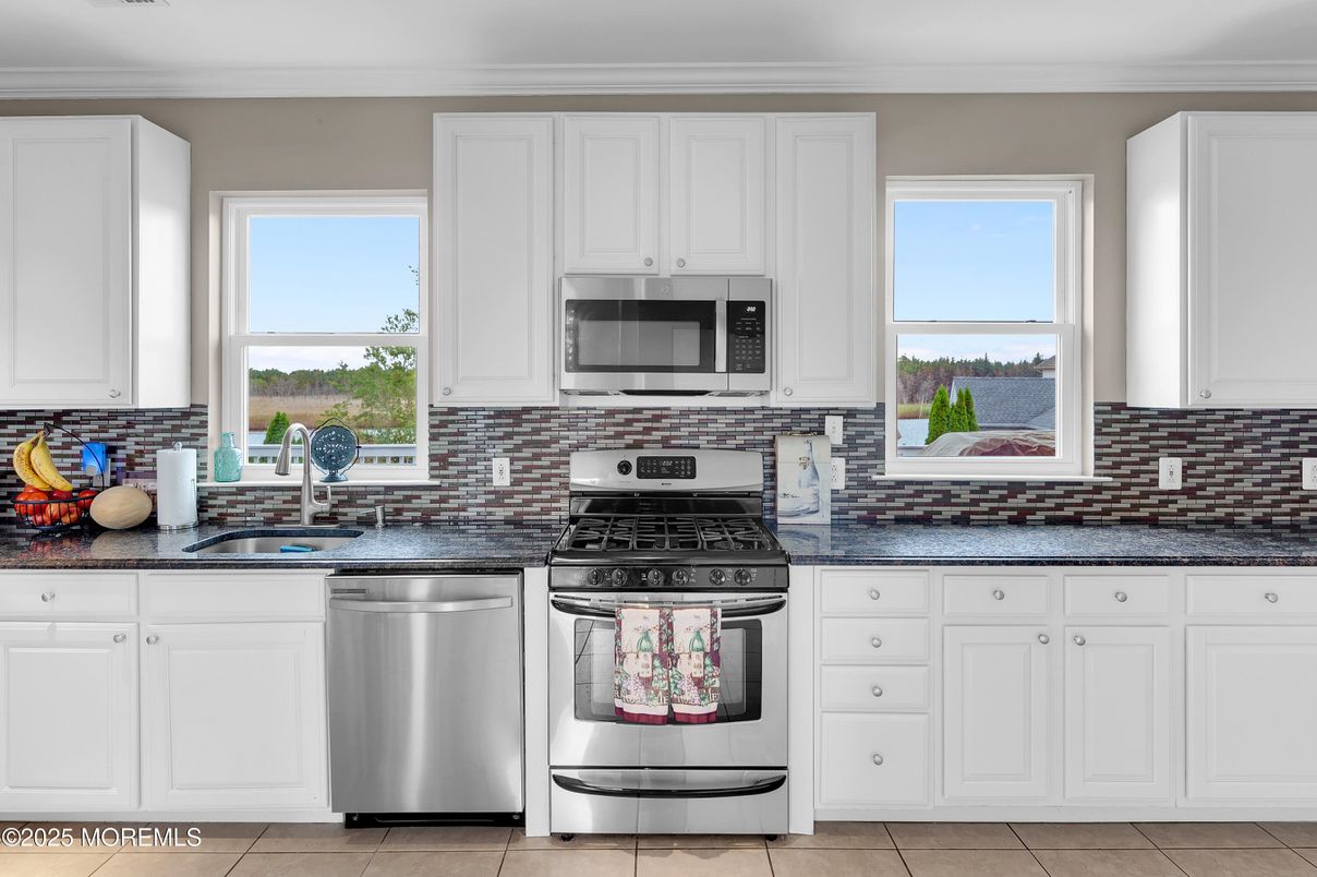 Interior, Kitchen, Stainless Steel Appliances