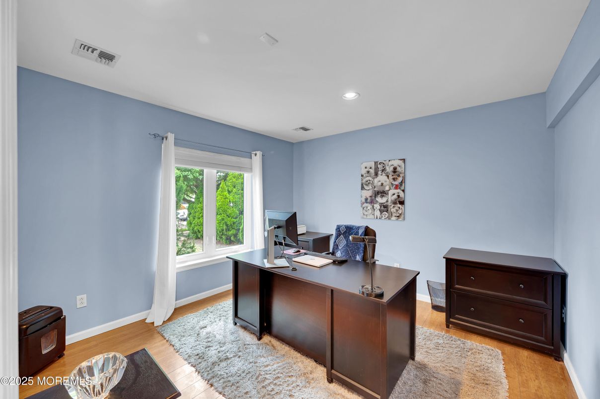 Home Office, Interior, Recessed Lighting, Wood Texture Flooring