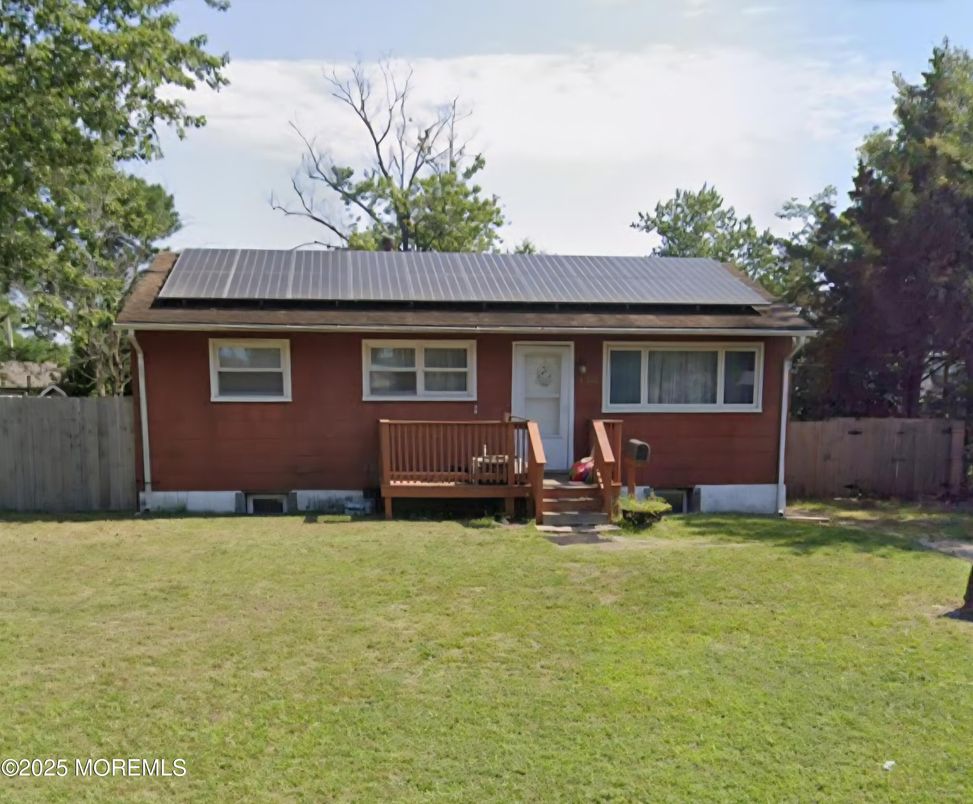 Backyard, Exterior, Facade, Solar Panels, Cape Cod