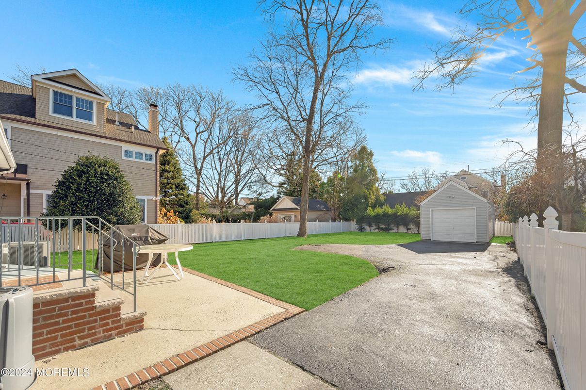 Backyard, Detached Garage, Exterior