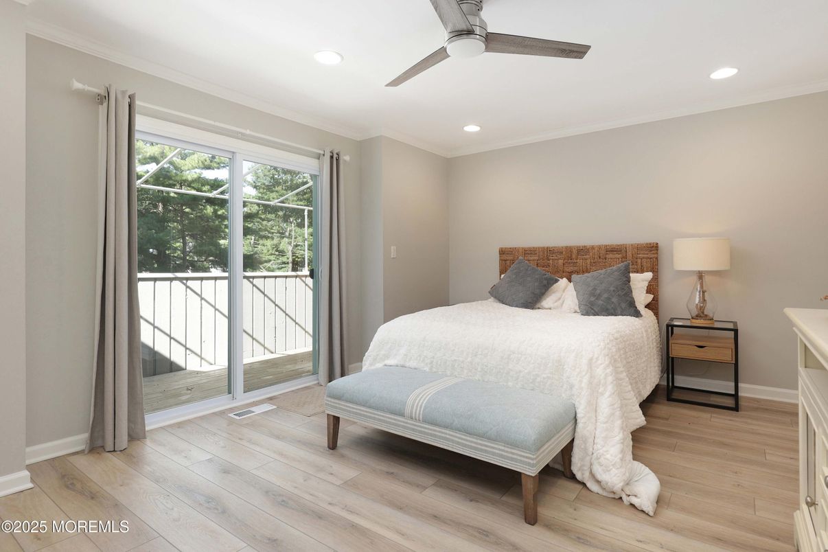 Bedroom, Interior, Recessed Lighting, Wood Texture Flooring