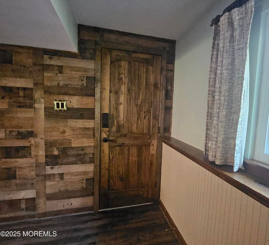 Interior, Wood Texture Flooring, Wooden Walls