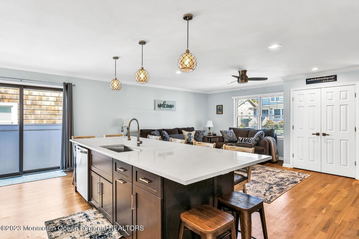 Interior, Kitchen, Living room, Pendant Lights, Recessed Lighting, Wood Texture Flooring