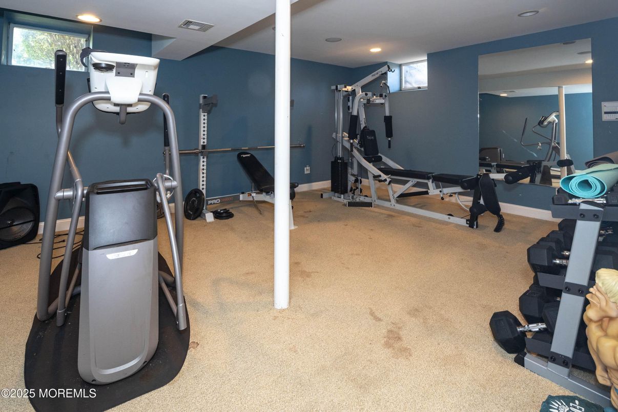 Fitness Equipment, Interior, Recessed Lighting
