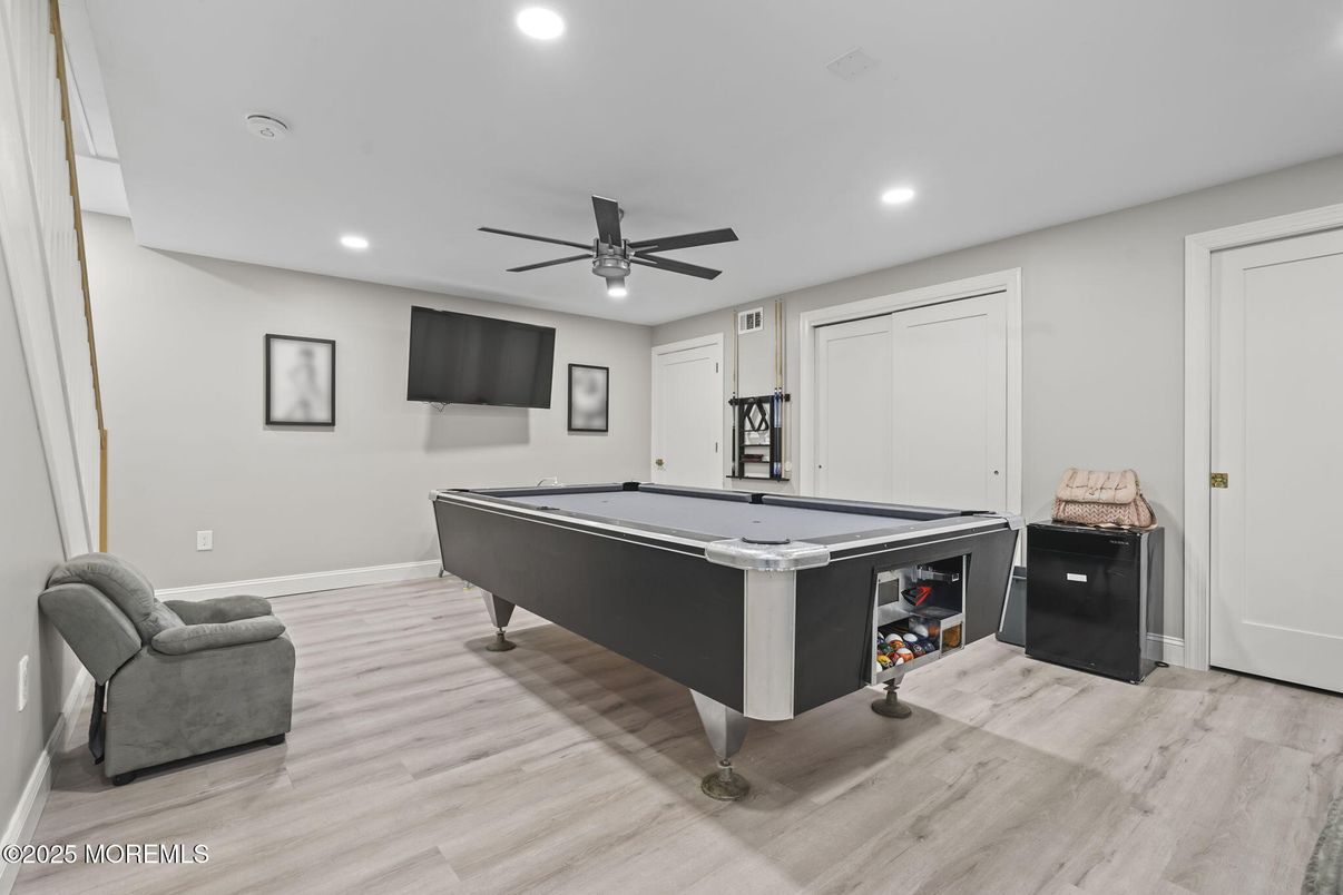 Billiard Table, Game Room, Interior, Recessed Lighting, Wood Texture Flooring