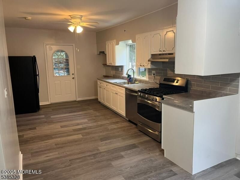 Interior, Kitchen, Wood Texture Flooring