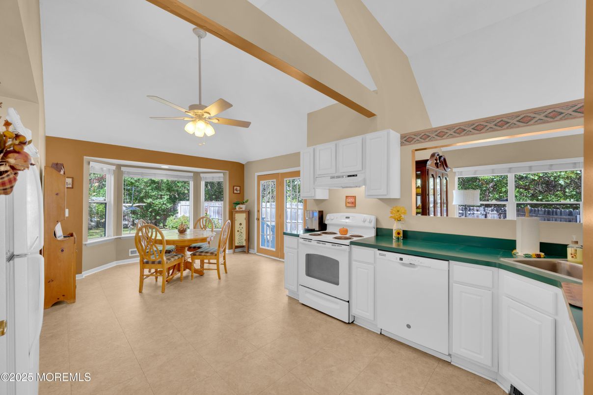 Dining room, Interior, Kitchen