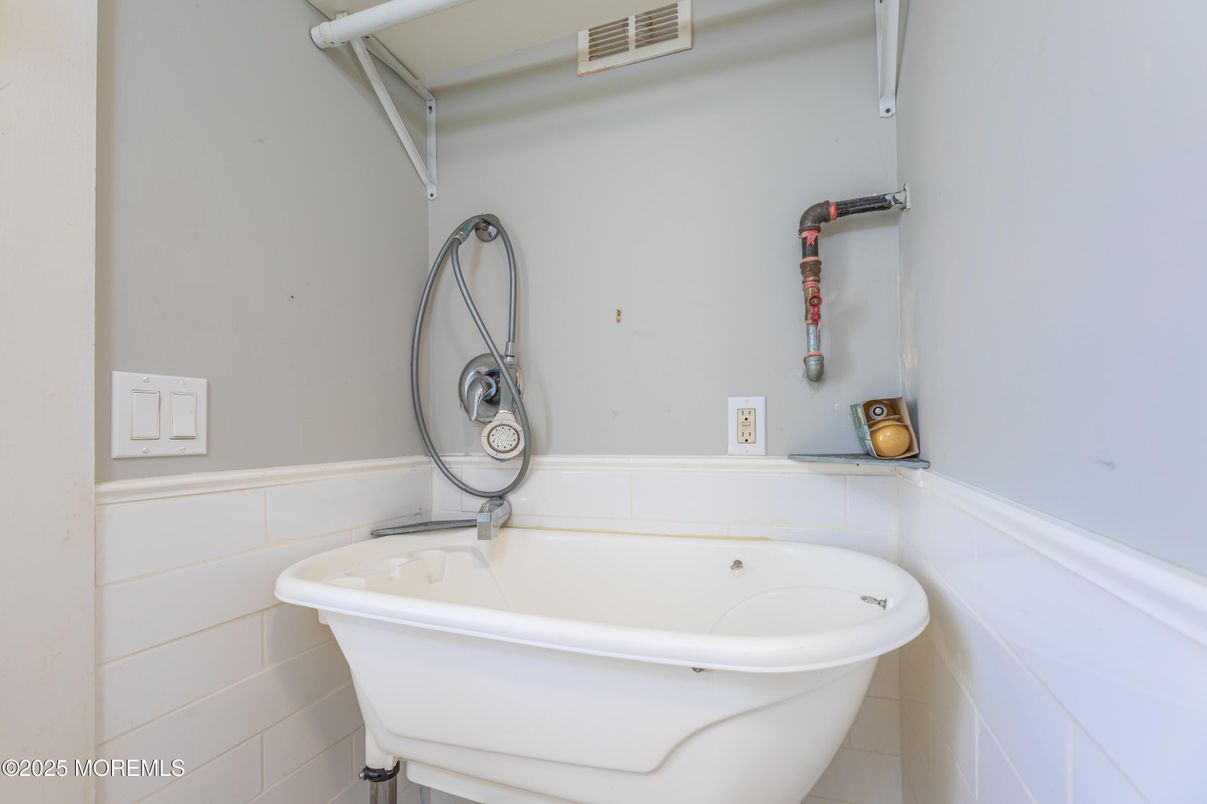 Bathroom, Free Standing Baths, Interior