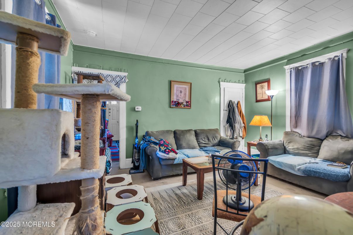 Fireplace, Interior, Living room