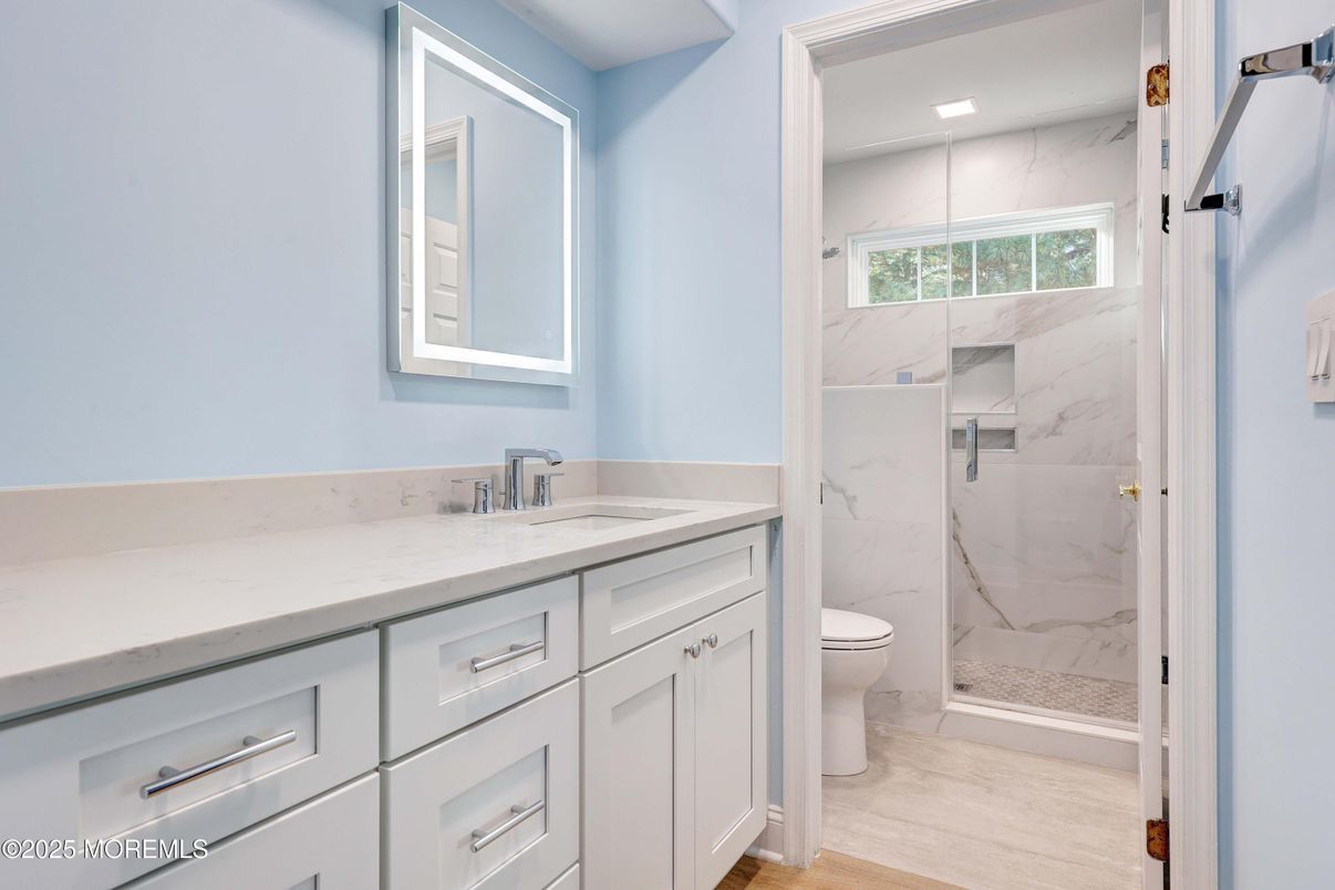 Bathroom, Interior, Marble, Marble Walls, Recessed Lighting, Wood Texture Flooring