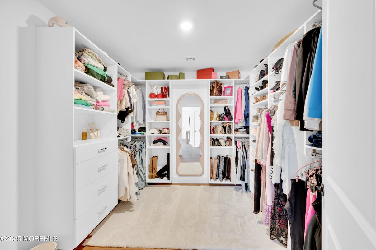 Interior, Recessed Lighting, Walk-in Closets