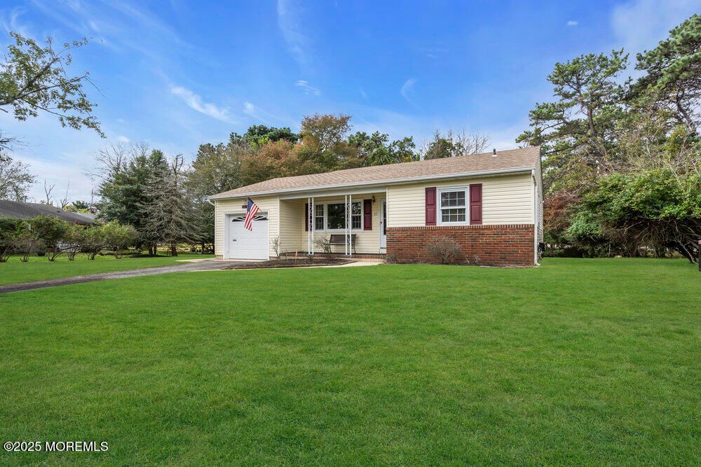 Attached, Backyard, Exterior, Facade, Cape Cod