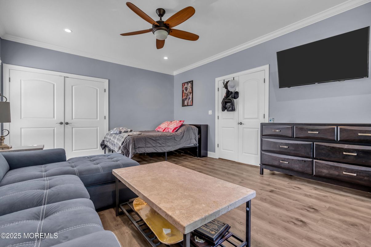 Bedroom, Interior, Recessed Lighting, Wood Texture Flooring