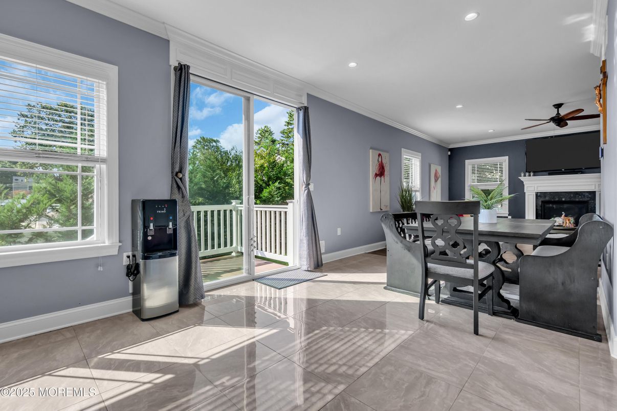 Dining room, Fireplace, Interior, Recessed Lighting