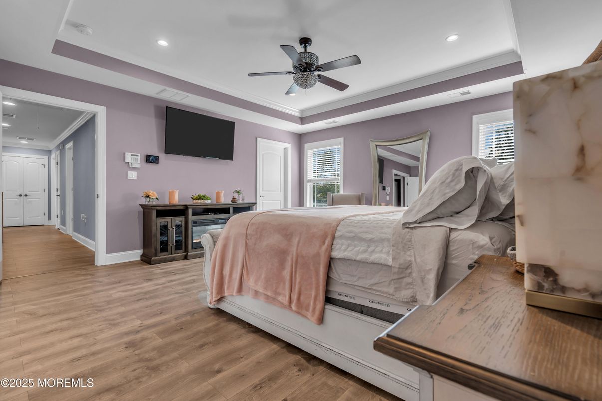 Bedroom, Interior, Recessed Lighting, Wood Texture Flooring