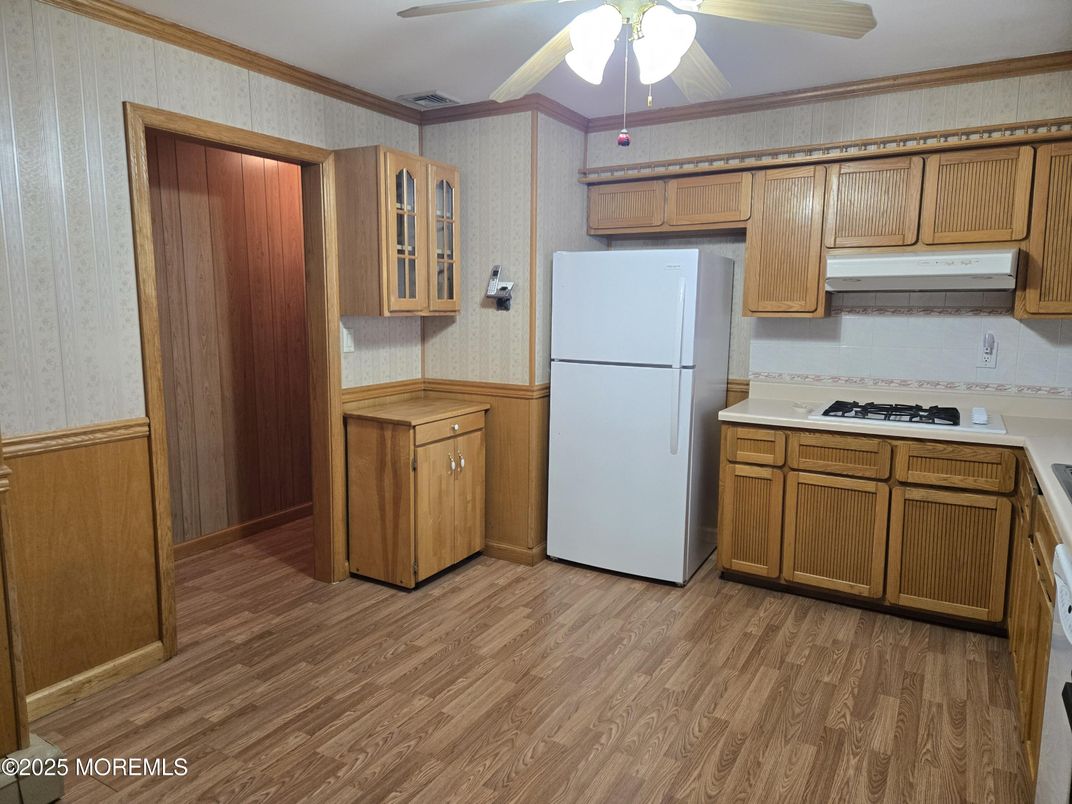 Interior, Kitchen, Wood Texture Flooring
