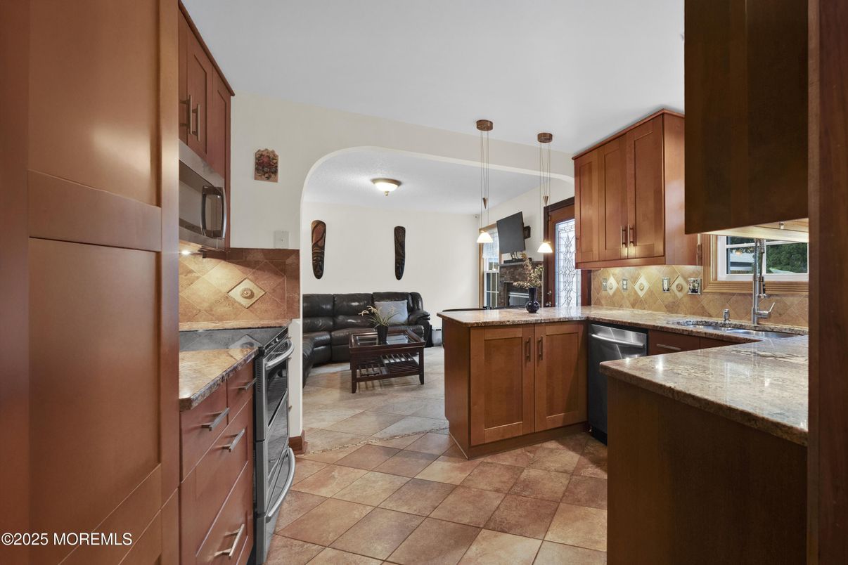 Interior, Kitchen, Living room, Pendant Lights